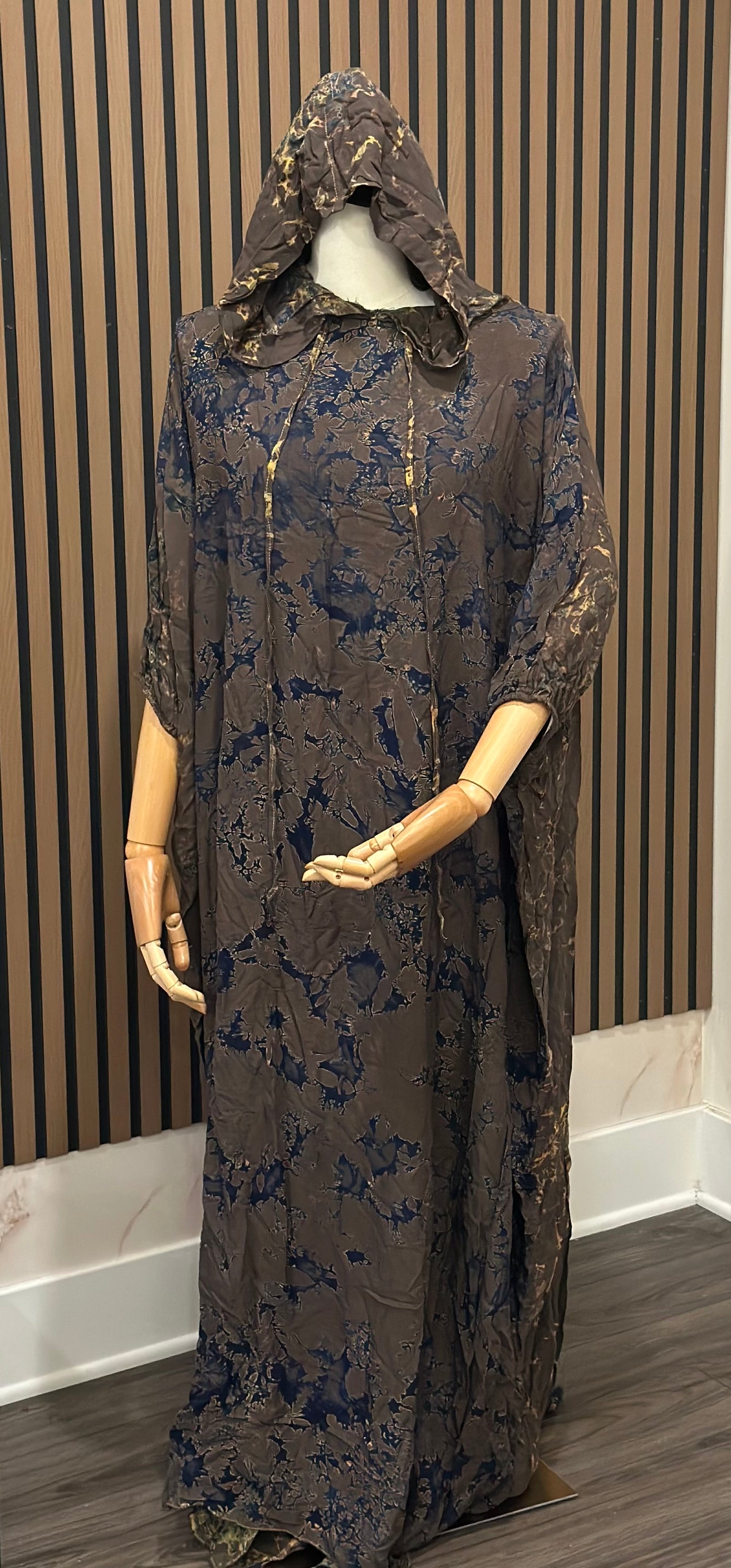 Handmade Tunique with Hoodie — Tie-Dye Fabric