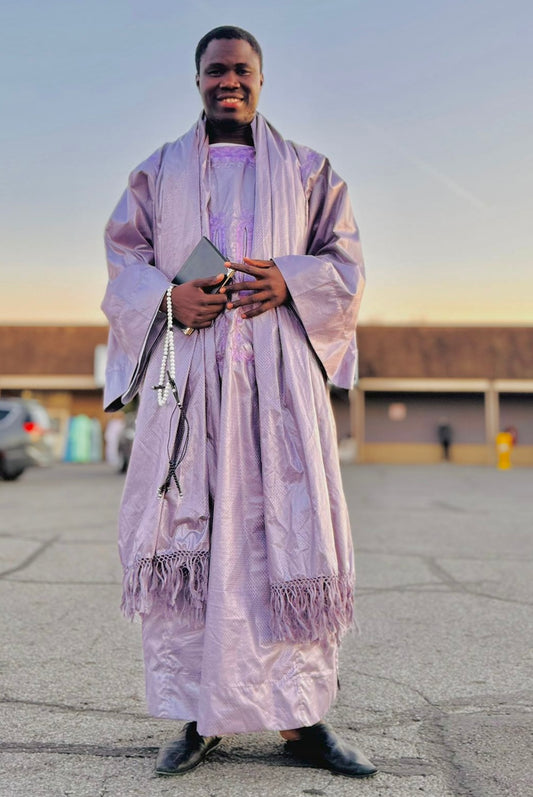 Baye Sohinbou/Baye Lahad – Traditional Mouride Men’s Attire with Matching Scarf (Getzner Fabric)