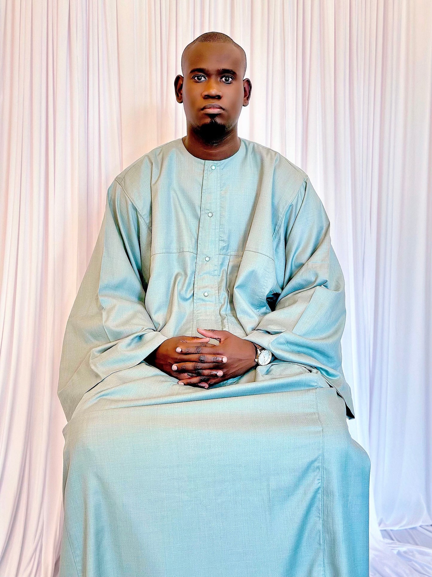 Baye Sohinbou – Traditional Senegalese Mouride Men’s Attire (Super 100 Fabric)